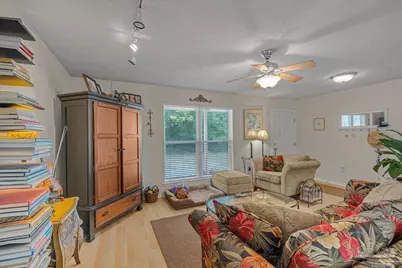 1817 Navarre Sound Cir, Navarre, FL 32566 - Photo 23