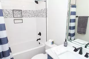 8012 Mobile Hwy, Pensacola, FL 32526 - Photo 35
