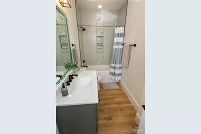 8012 Mobile Hwy, Pensacola, FL 32526 - Photo 37