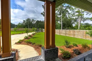8012 Mobile Hwy, Pensacola, FL 32526 - Photo 7