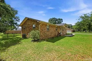 4653 Dean Dr, Pace, FL 32571 - Photo 5