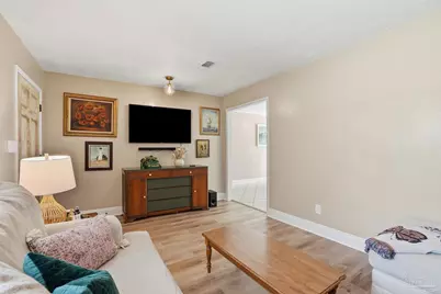 4653 Dean Dr, Pace, FL 32571 - Photo 9