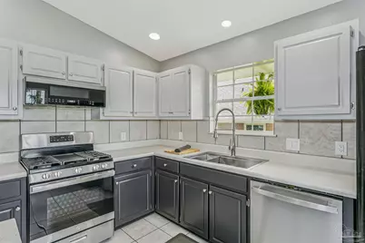 1229 Greystone Ln, Pensacola, FL 32514 - Photo 3