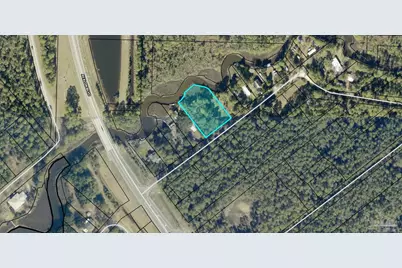 5816 Shady Bayou Ln, Milton, FL 32583 - Photo 1