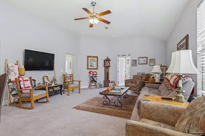 5610 Vendome Ct, Milton, FL 32583 - Photo 5