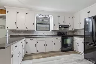 909 N 74th Ave, Pensacola, FL 32506 - Photo 5