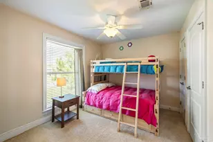 1002 Magnolia Ln, Gulf Breeze, FL 32563 - Photo 5