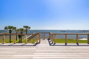 1002 Magnolia Ln, Gulf Breeze, FL 32563 - Photo 35