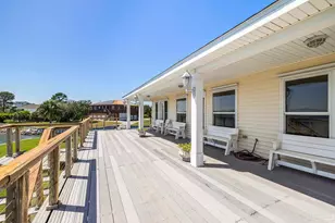 1002 Magnolia Ln, Gulf Breeze, FL 32563 - Photo 37