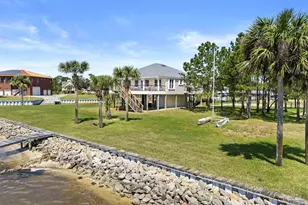 1002 Magnolia Ln, Gulf Breeze, FL 32563 - Photo 51