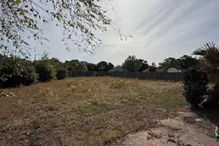 5589 Colinas Verde Dr, Milton, FL 32570 - Photo 3