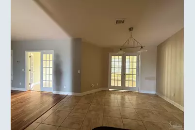 5589 Colinas Verde Dr, Milton, FL 32570 - Photo 11