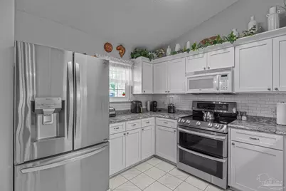 7143 Clearwood Rd, Pensacola, FL 32526 - Photo 9