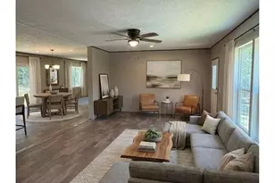 11226 N Lakeview Dr, Milton, FL 32583 - Photo 11