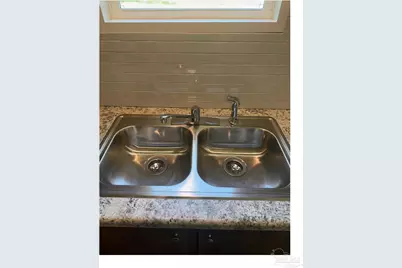 11226 N Lakeview Dr, Milton, FL 32583 - Photo 17
