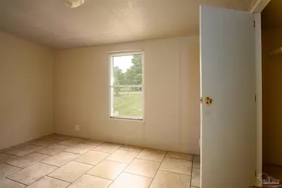 5180 Phoenix Dr, Milton, FL 32583 - Photo 11