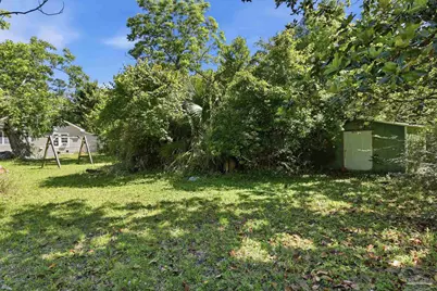 9765 N Loop Rd, Pensacola, FL 32507 - Photo 33