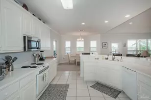 2120 Maria Cir, Pensacola, FL 32514 - Photo 13