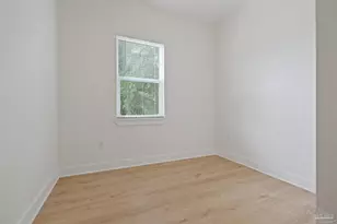 418 N C St, Pensacola, FL 32501 - Photo 5
