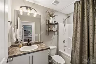 5618 Riviera Dr, Milton, FL 32583 - Photo 19