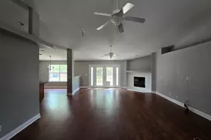 7303 Frankfort St, Navarre, FL 32566 - Photo 5