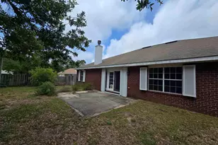 7303 Frankfort St, Navarre, FL 32566 - Photo 3