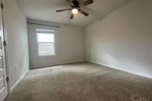 5628 Fulcina Ct, Milton, FL 32571 - Photo 3