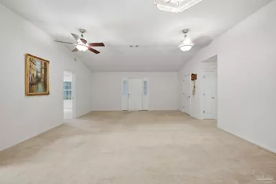 125 Memory Ln, Pensacola, FL 32503 - Photo 5