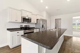 7005 Brylington Blvd, Pensacola, FL 32526 - Photo 3