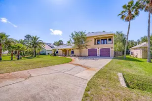 2933 Coral Strip Pkwy, Gulf Breeze, FL 32563 - Photo 1