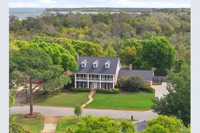 700 Bay Cliffs Rd, Gulf Breeze, FL 32561 - Photo 1