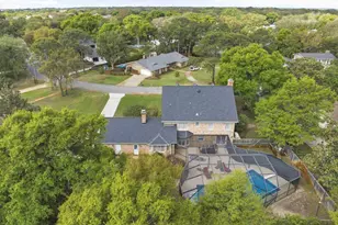700 Bay Cliffs Rd, Gulf Breeze, FL 32561 - Photo 39
