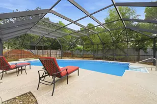 700 Bay Cliffs Rd, Gulf Breeze, FL 32561 - Photo 37