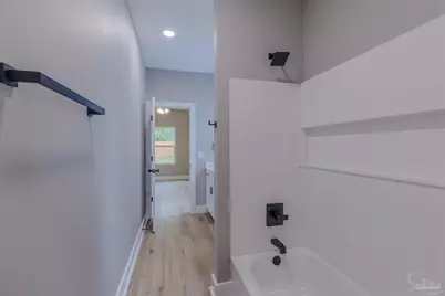 210 E Lakeview Ave, Pensacola, FL 32503 - Photo 23