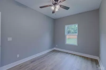 210 E Lakeview Ave, Pensacola, FL 32503 - Photo 19