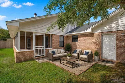 1104 Bremen Ave, Pensacola, FL 32507 - Photo 13