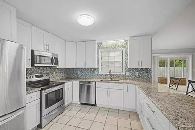 1104 Bremen Ave, Pensacola, FL 32507 - Photo 21