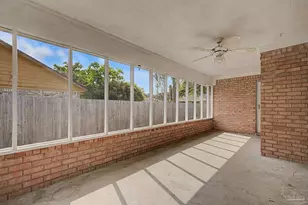 1104 Bremen Ave, Pensacola, FL 32507 - Photo 11