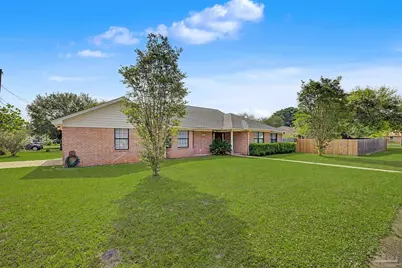 1104 Bremen Ave, Pensacola, FL 32507 - Photo 5