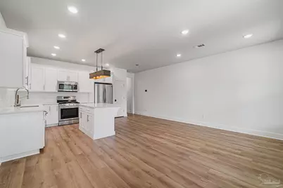 1200 N F St #B, Pensacola, FL 32501 - Photo 7