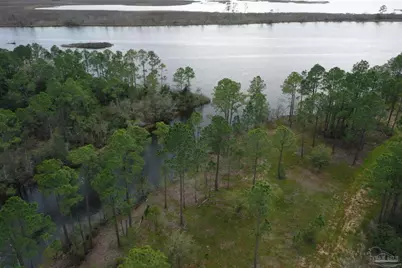 7999 Virginia Ln, Milton, FL 32583 - Photo 3