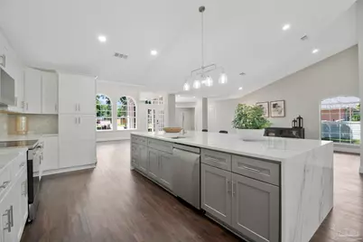 116 Mt Pilot St, Cantonment, FL 32533 - Photo 27