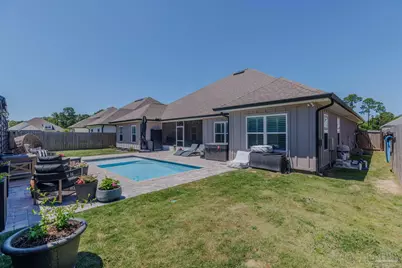 2037 Refuge Cir, Gulf Breeze, FL 32563 - Photo 47