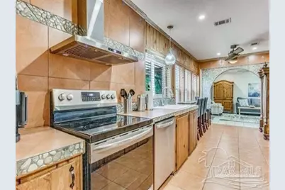 510 W Gregory St, Pensacola, FL 32502 - Photo 7