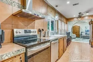 510 W Gregory St, Pensacola, FL 32502 - Photo 7