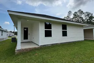 999 Brimwood Cir, Cantonment, FL 32533 - Photo 15
