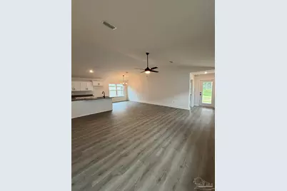 999 Brimwood Cir #10 D, Cantonment, FL 32533 - Photo 5