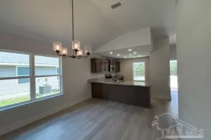 1027 Brimwood Cir, Cantonment, FL 32533 - Photo 3