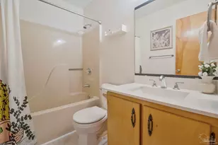 5708 Bentley Cir, Milton, FL 32570 - Photo 27