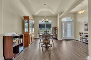 5573 Hannah Street, Milton, FL 32570 - Photo 11